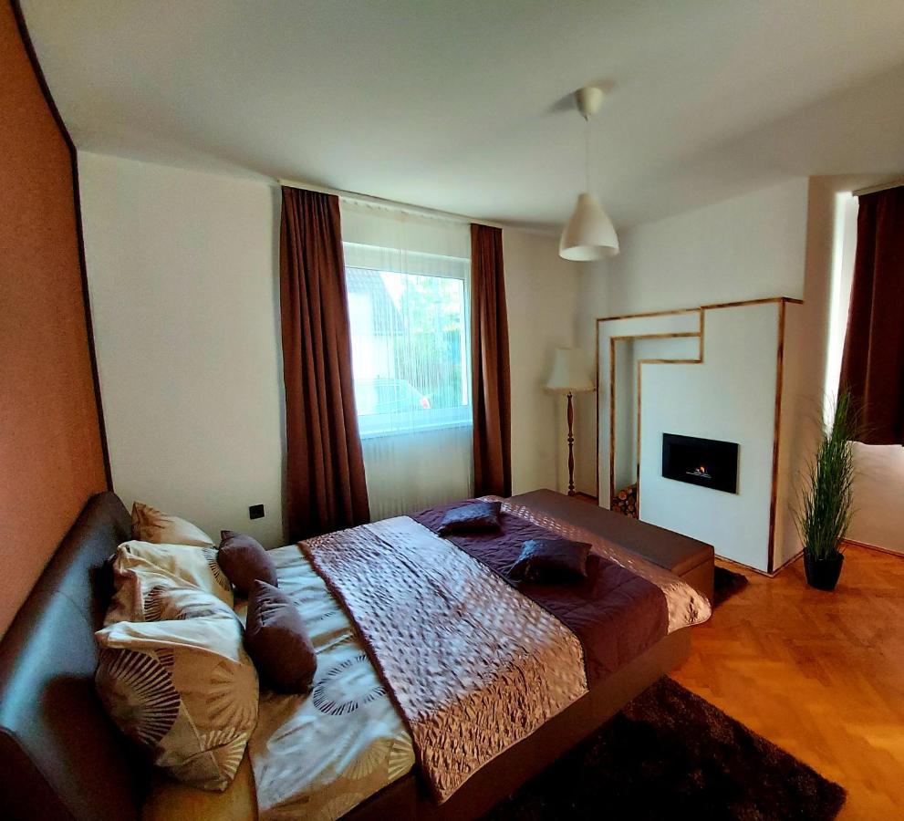 Apartment Aranyeso Apartmanhazak No.1 Balatonalmadi